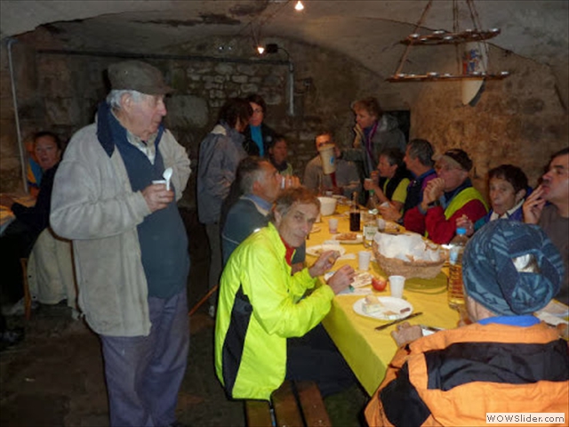 Encas matinal au château de VAULX