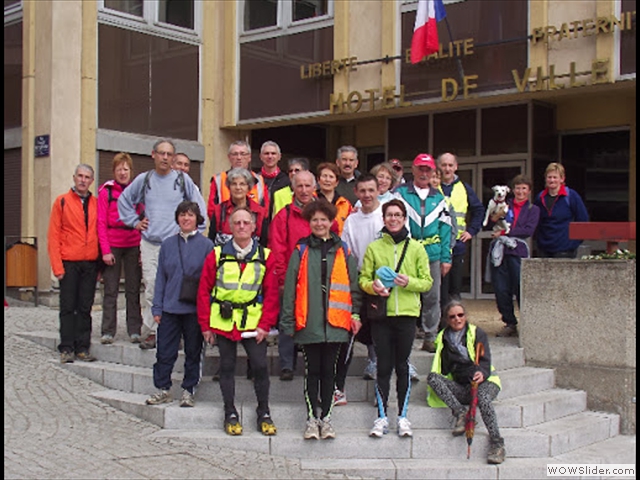 AUDAX marche 25 et 50 Km. 7/11/10. Départ THIERS mairie.